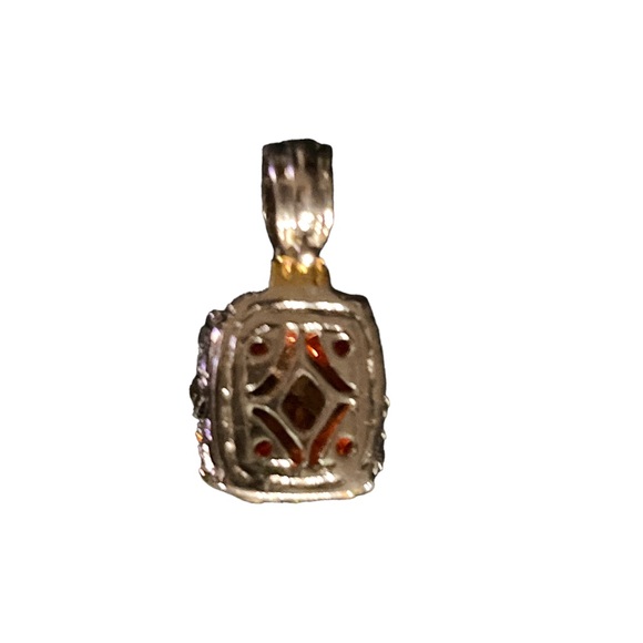 Amber Cubic Zirconia Pendant - Picture 5 of 5